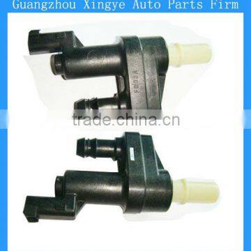 Crankshaft Sensor OEM#: 9u9A-9G712-AD