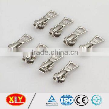 Hot Sale Wholesale Reasonable Price Silver Autolock Metal Zipper Slider photo-4