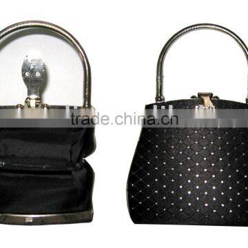 EVENING WEDDING HANDBAGS IN STYLISH DESIGN WITH BELT LOCK