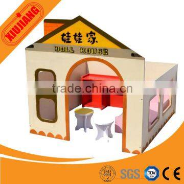 China Factory Supply Kids Wooden Doll House Wholesale