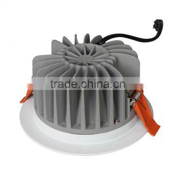 25w Economy Driverless Led Downlight 80ra 80lm Long Life Deep Recessed Ip44 Driver on Board Dimmable Led Downlight photo-3
