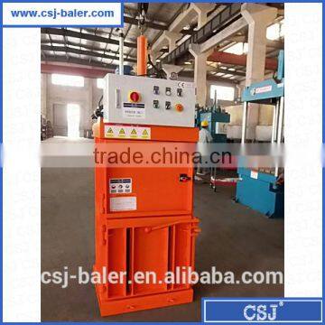 CE Certificated JP5947T2 Small Vertical Vessels Baling Machine