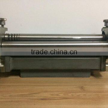 Thin Sheet Plate Manual Small Slip Roll Machine Made in China photo-3