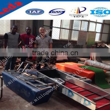 China small scale capcity gold mining dredger