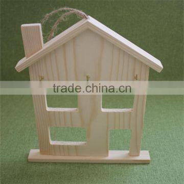 roomshaped wood craft toy for key