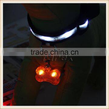 PET LED SAFETY FLASHING COLLAR LIGHT RED BONE SHAPED BRIGHT DOG CAT NIGHT HI VIZ