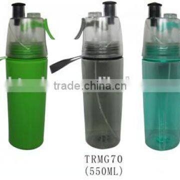 Portable 750ml plastic summer cooling mist spray sports drink bottle with straw