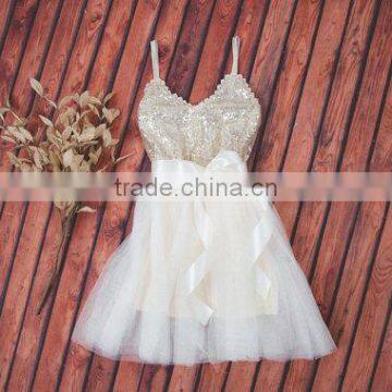 Fashionable Princess With White Decoration For Girls Sleeveless Shiny Clothes Dancing Dress