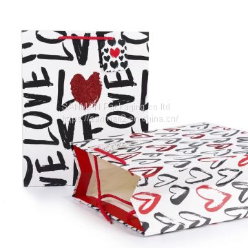 Garment cloth paper bag for gift