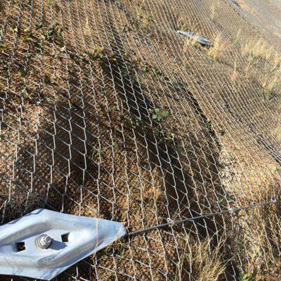 Filet anti-chutes de pierres Barrière en acier à haute résistance pour la protection des pentes Tecoo