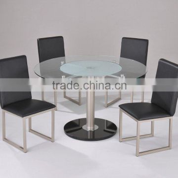 Glass Dining Round set with black dining table