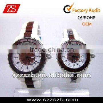 New Quartz Elegant Fashion watches Ladies Mens White&Red Ceramic And Wood Watch