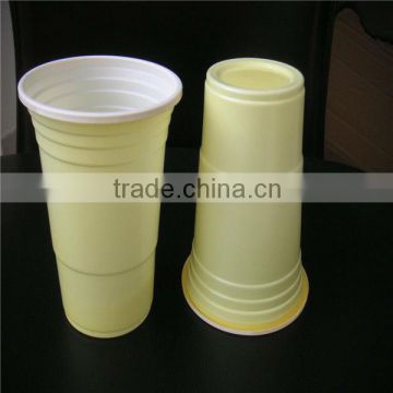 disposable plastic beer cups , beer pong cup