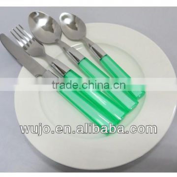 plastic picnic utensils