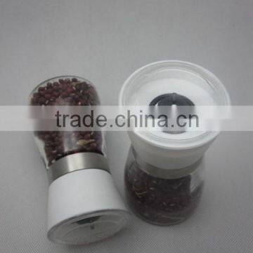 grinder to grind spices