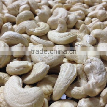 white raw Cashew Nut