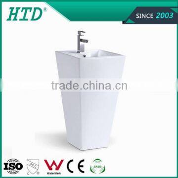 HTD-7002 Fixing to wall pedestal wash basin