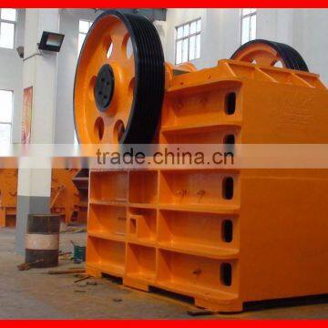 Primary stone jaw crusher PE600X900, mobile crusher