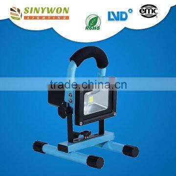 SINYWON 10W Output 8.4VDC 1A Battery Operated Light Led Floodlight