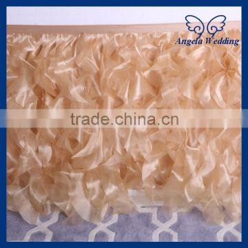 SK004A Fitted decorative ruffled curly willow gold table skirts for weddings