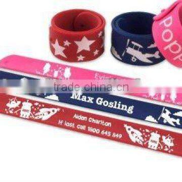 transformable and special logo printed silicon slap wristband