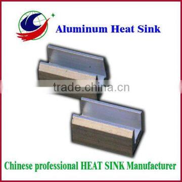 Extruded electronic heat sink