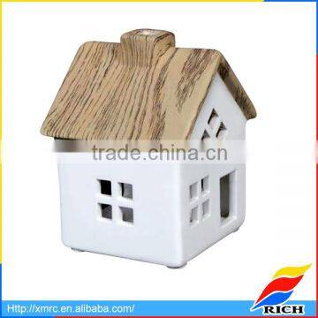 4.92 Inch Ceramic Mini House Tea Light & Candle Holder