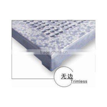 Aluminum perforated raised floor without edge trim