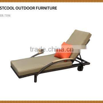 Hot sale All Weather Wicker Rattan Pool Side Sunbed Lounge