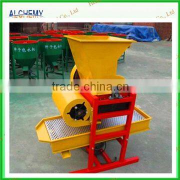 The High Quanlity Peanut Sheller Machine