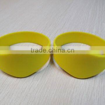 Printable HF RFID Customized Silicone Wristbands With Low Factory Price photo-4