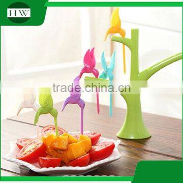 Eco Plastic Tableware Kid Cartoon Tree Humming Bird Birdie Fruit Fork Set photo-4