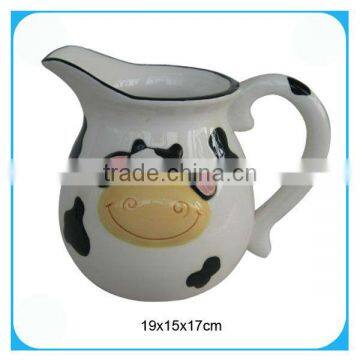 Kitchenware cow ceramic milk pot