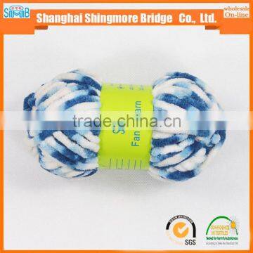 China Supplier of Novelty Yarn Hot Wholesale 100 Polyester Chenille Knitting Yarn on a Low Yarn Price List photo-2