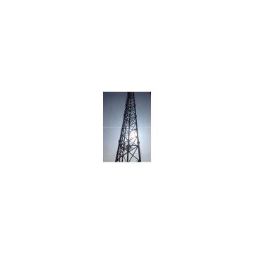 Free-standing steel lattice tower