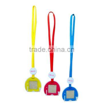 Plastic hanging card holder swing tag hang-tag plastic travel name tag for kids