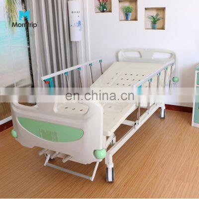 Hot Selling Triple Function Crank Medical Hospital Cama Children Elderly Patient Bed With 4 Section Frame photo-5