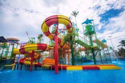 Large water park slide water dragon slide