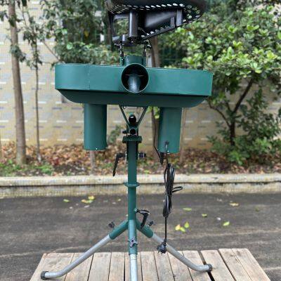 Cricket Pitching Machine SL-1799 With Max Speed 120KPH