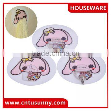 Lovely Animal Shape Suction Hook for Childern photo-3