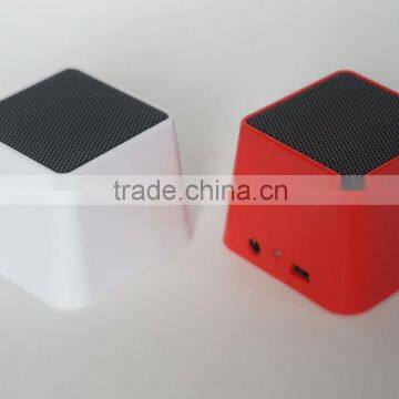 AWS1018 New Active Green Cute Bluetooth Speaker Portable photo-2