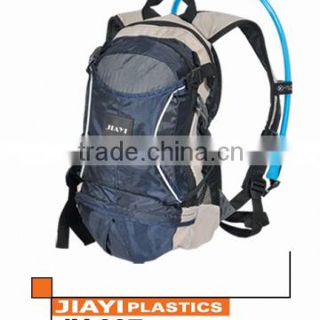 Wholesale 2L promotional hydration water backpack