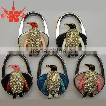 High quality customized penguin bag hanger