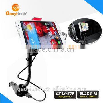 Car smartphone hold with charger