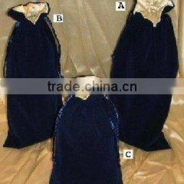 Velvet bottle pouch