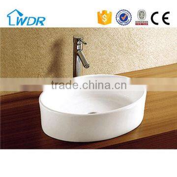 Chiese good sale white oval shape ceramic wash basin                        
                                                                                Supplier's Choice