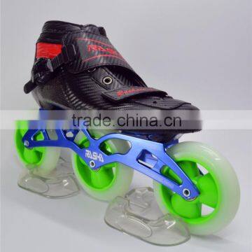 Custom speed skating shoes Carbon skating boot OEM ODM logo black color skating wheels