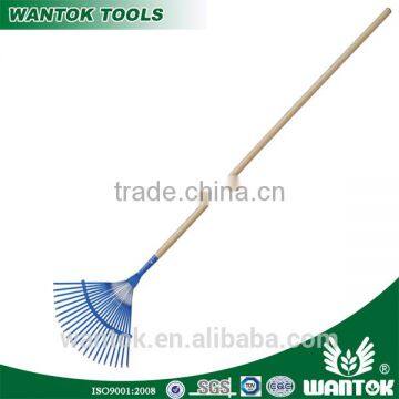 Metal Leaf Rake with Handle