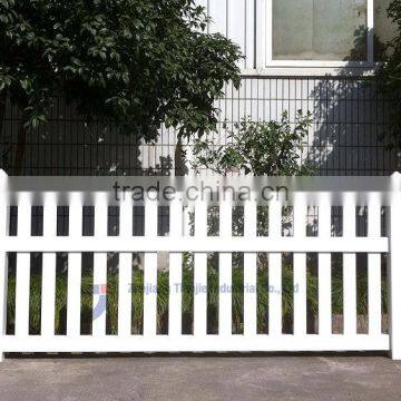 4' x 8' White PVC Garden Fence