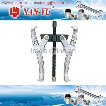 Two-Arm Gear Puller Hand Tool